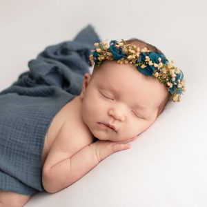 Sovande bebis under fotografering med Memories by Julia.